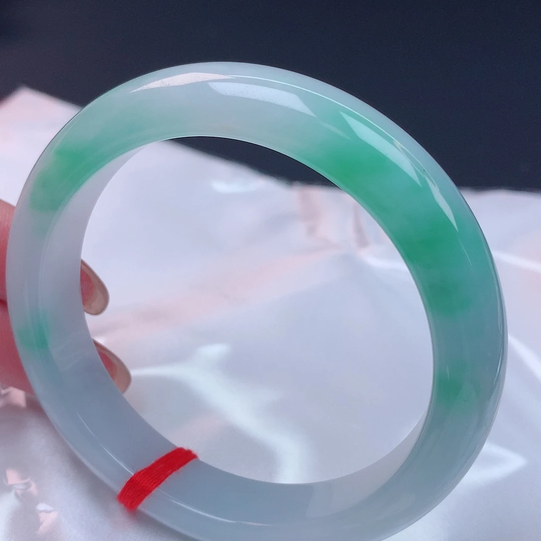 【闪购商品】未镶嵌手镯翡翠58