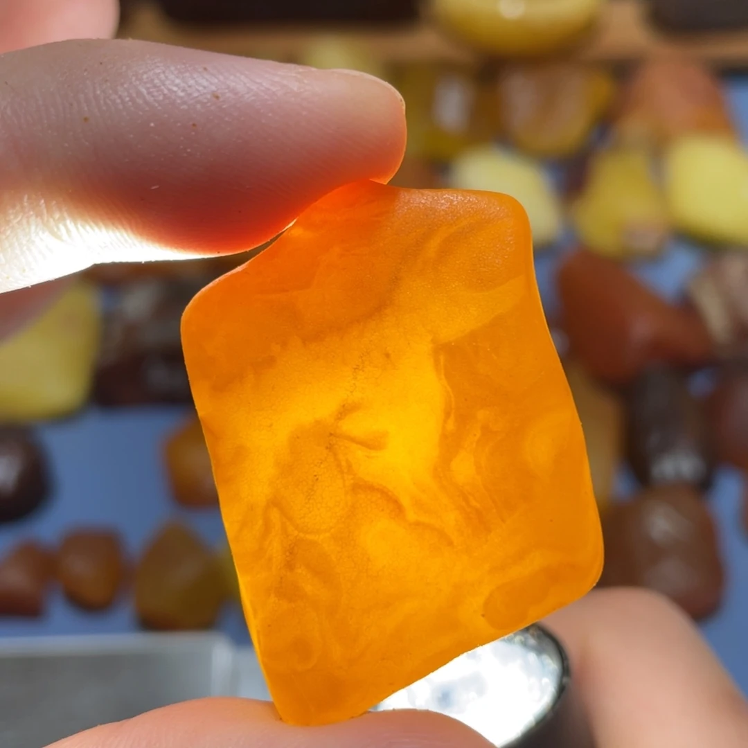 定制蜜蜡未镶嵌指环，全皮，手牌