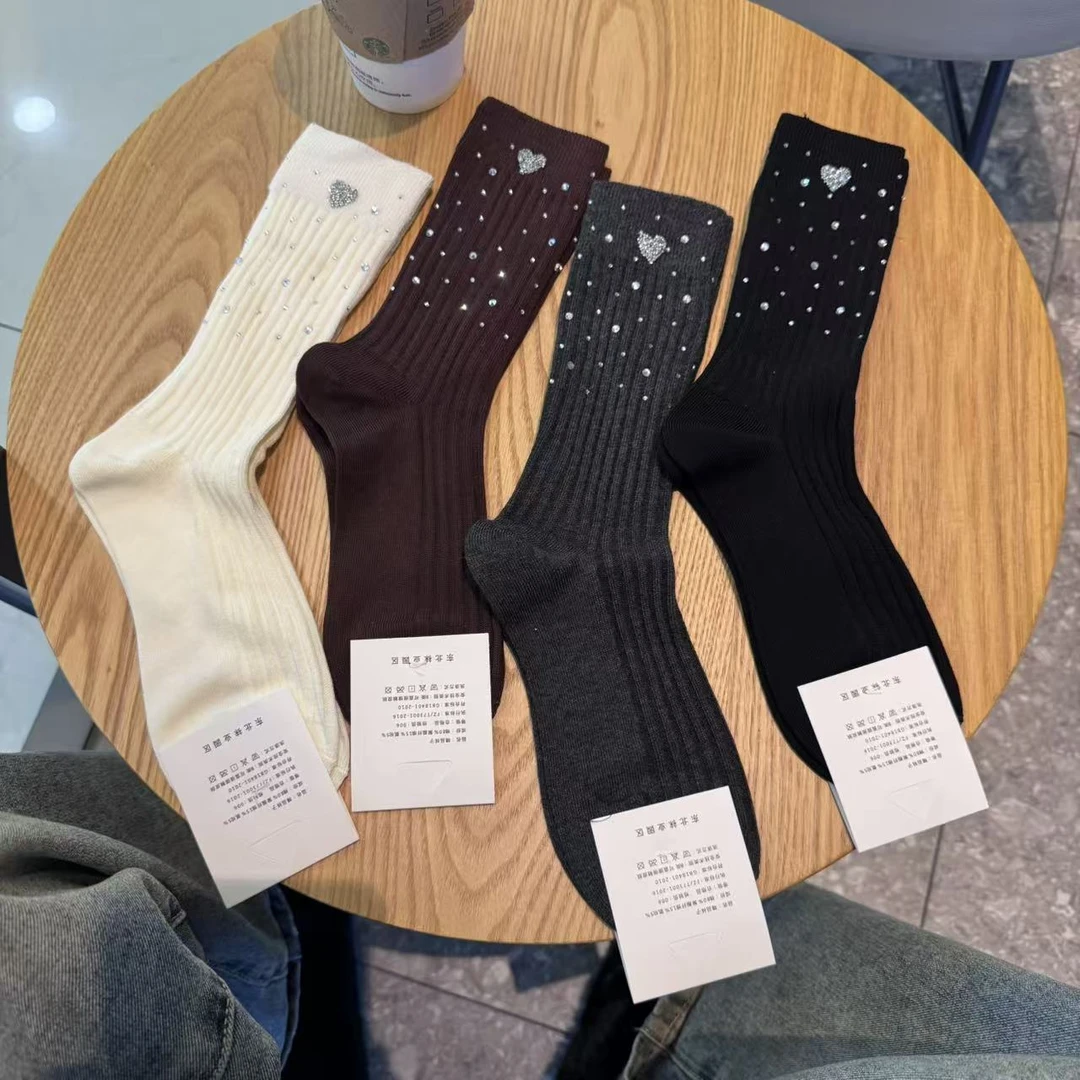 满天星秋冬重工欧货女袜饰品堆堆爱心袜子新款洋气个性中筒ins