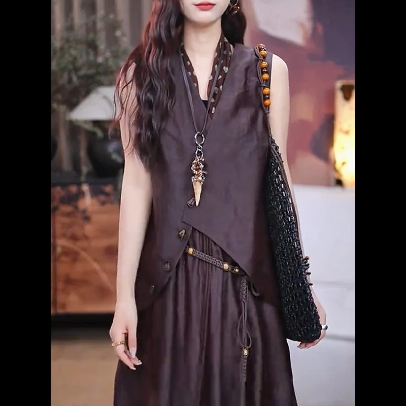 年夏季不规则个性纽扣设计感无袖马甲大码女装时尚气质上衣潮