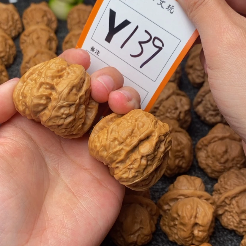 【闪购商品】把件桃核39蛙蛙