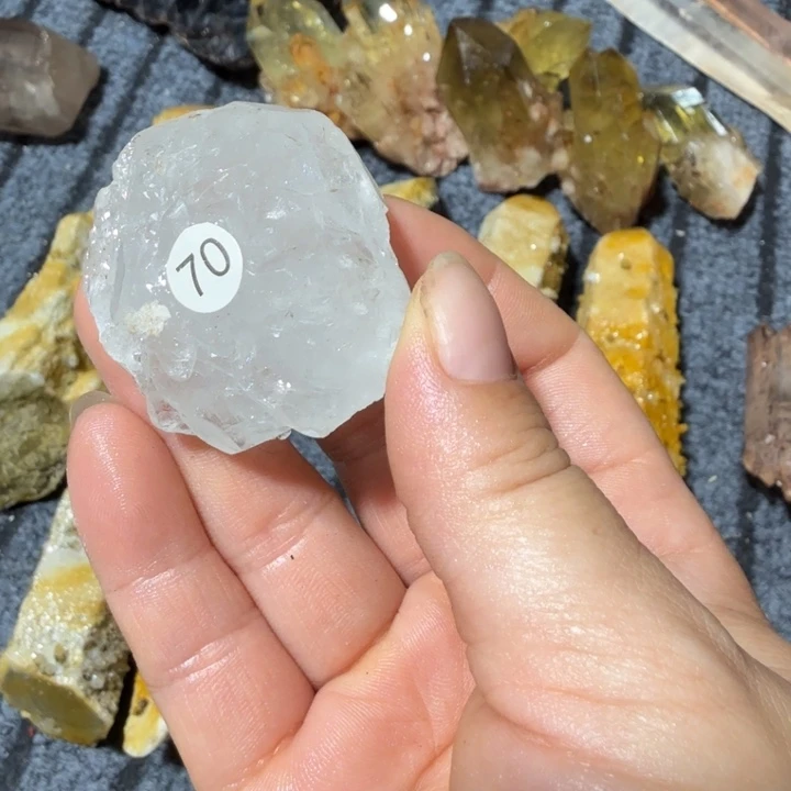 葫***娃水晶珠宝半成品未镶嵌