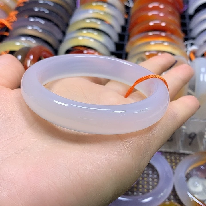 岗***岗玛瑙/玉髓未镶嵌手镯