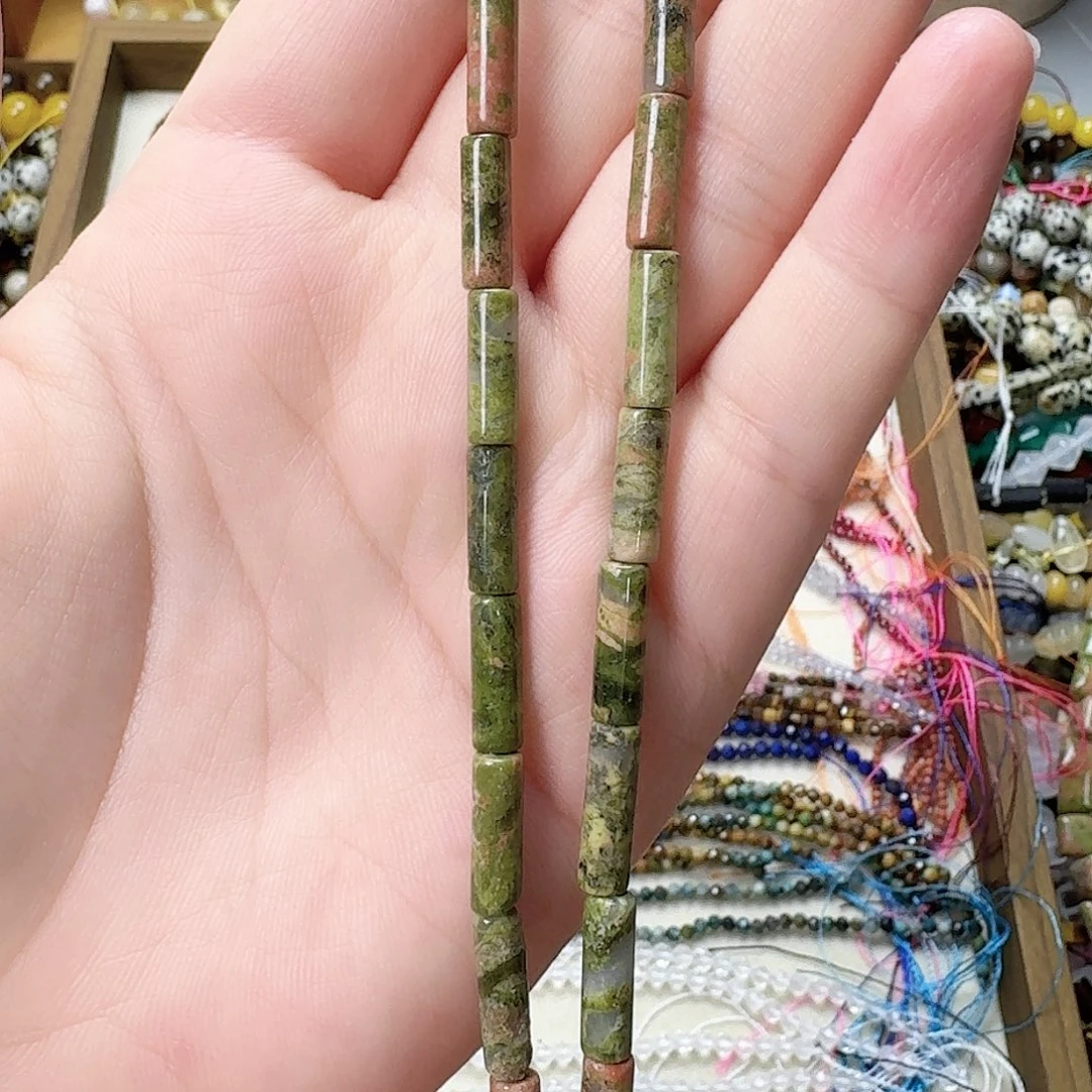 未镶嵌玛瑙/玉髓珠宝半成品花绿宝卡4圆管一条