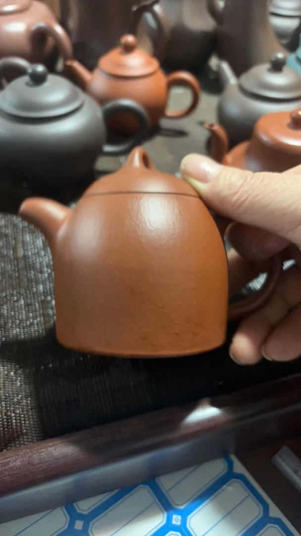 紫砂等矿产资源丰富多彩