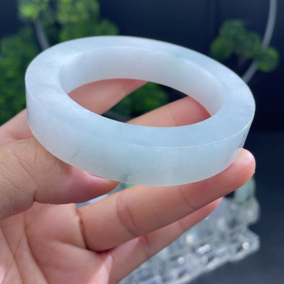 定制翡翠未镶嵌不退不换