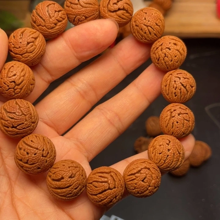 桃核手串龙纹桃核1