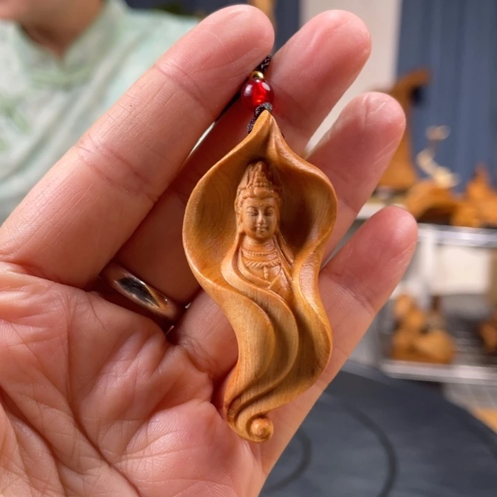 柏木（崖柏）手把件