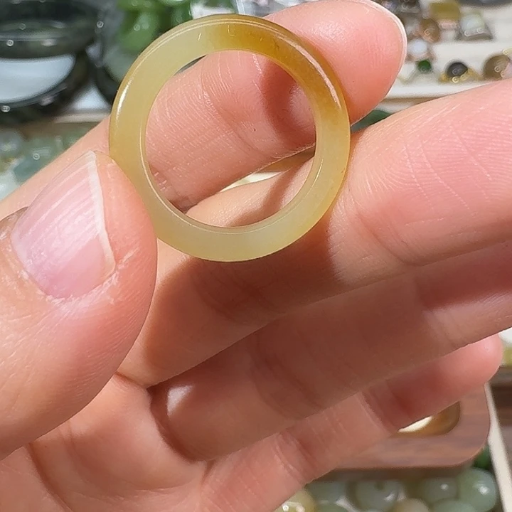 和田玉（糖玉）未镶嵌戒指17.4内径49