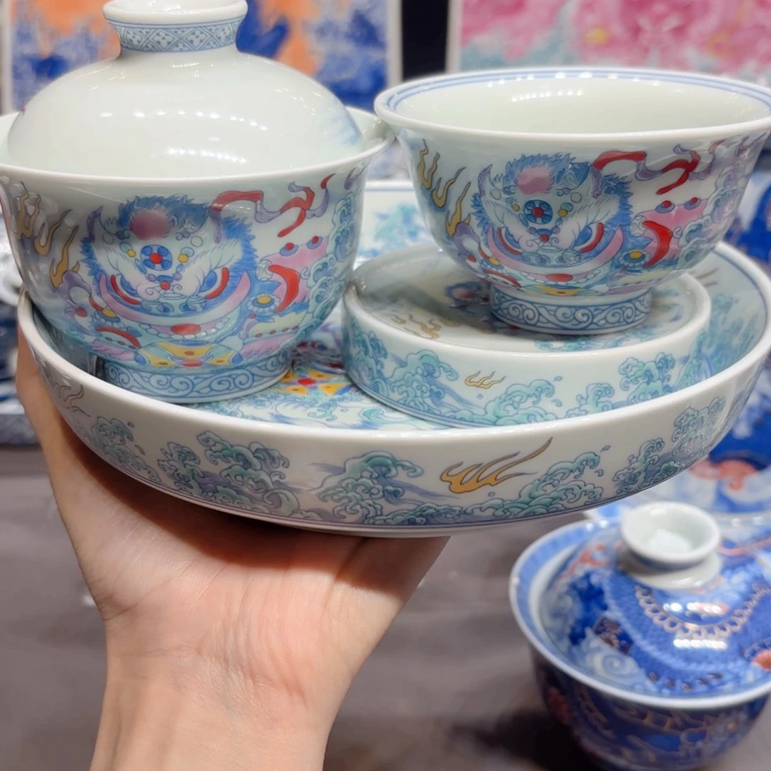 摆件景德镇陶瓷艺术展