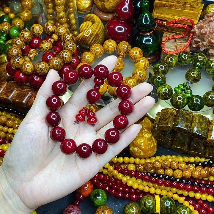 松木琥珀木文玩手串