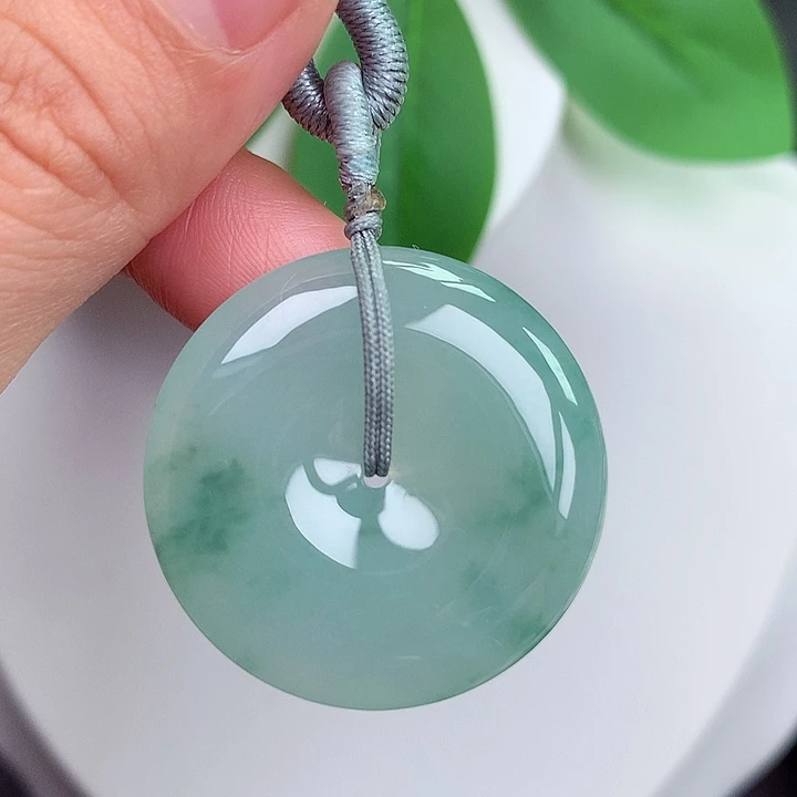 颈饰未镶嵌翡翠平安扣 29.8x6.0mm