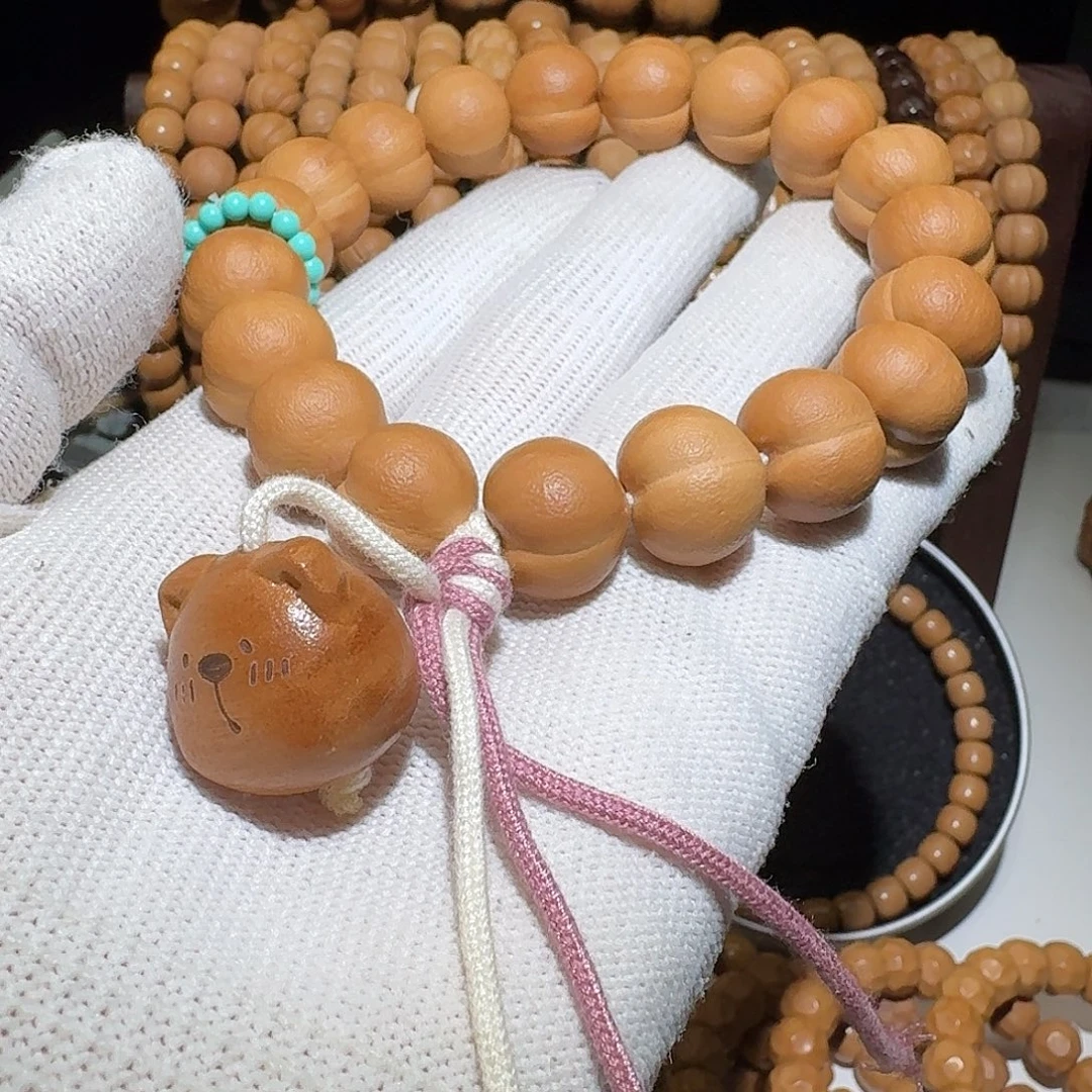 吊坠猴头核桃哑光麻面屁桃