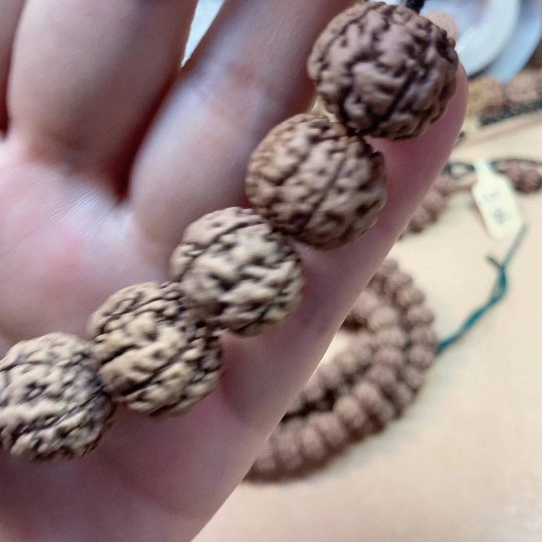 金刚菩提吊坠?****o一档龙珠手持