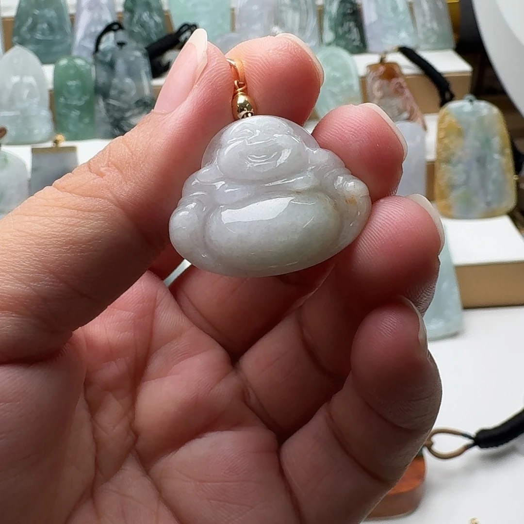 翡翠未镶嵌颈饰89