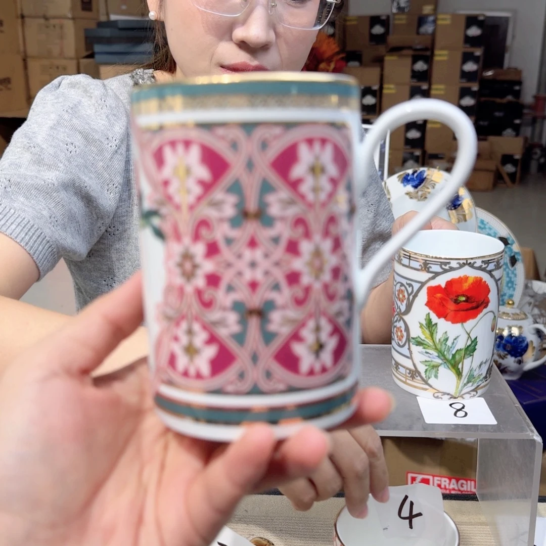 塞***达骨瓷马克杯370ml一个外贸骨瓷