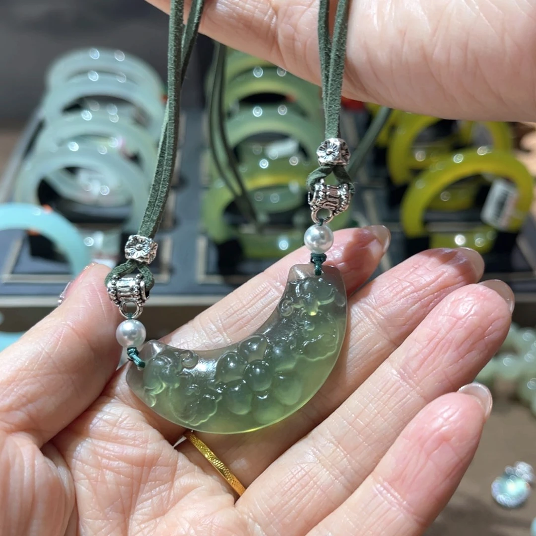 岫玉手镯未镶嵌手镯