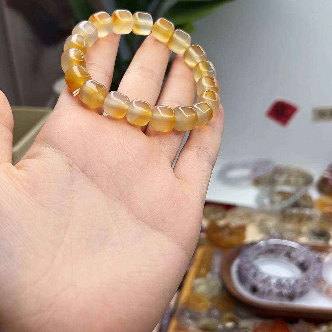 玛瑙/玉髓合金颈饰