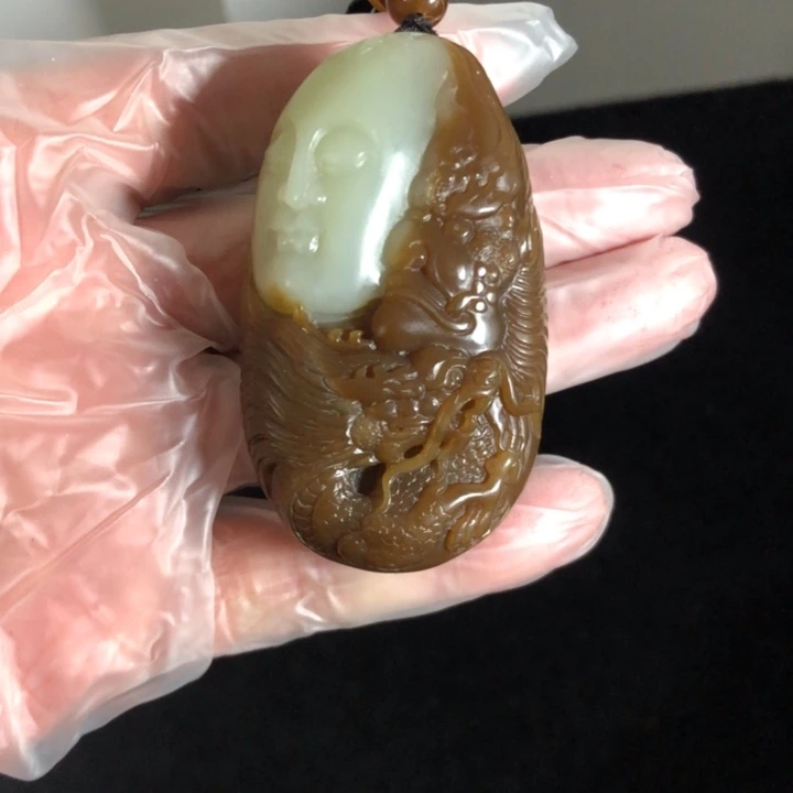 和田玉（糖玉）未镶嵌颈饰