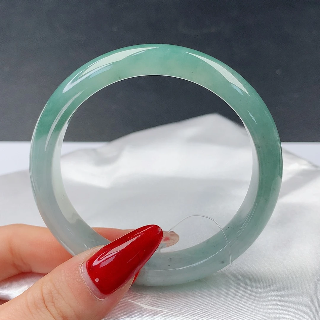 翡翠手镯未镶嵌63正57.6