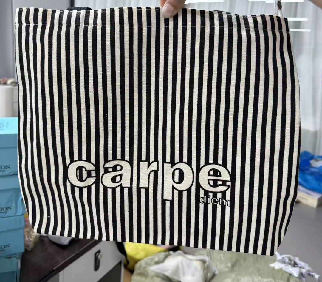 小野宠粉-女士单肩包