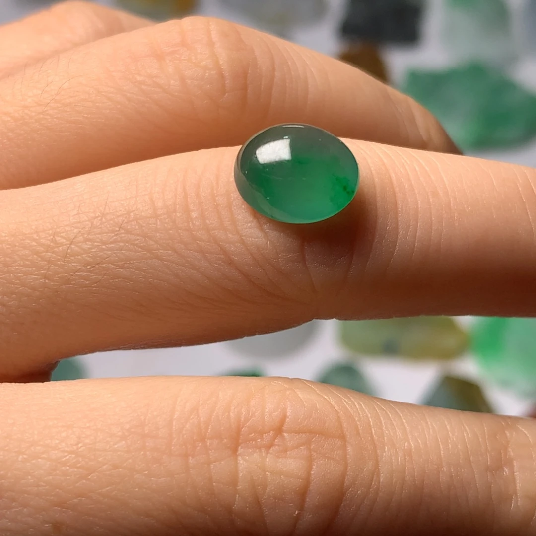 定制翡翠未镶嵌翡翠