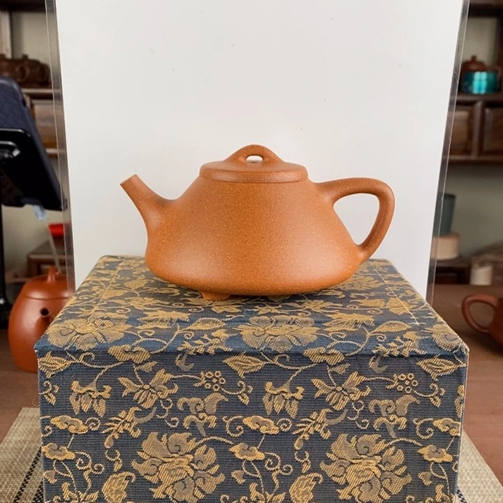 紫砂茶壶宜兴紫砂工艺美术精品