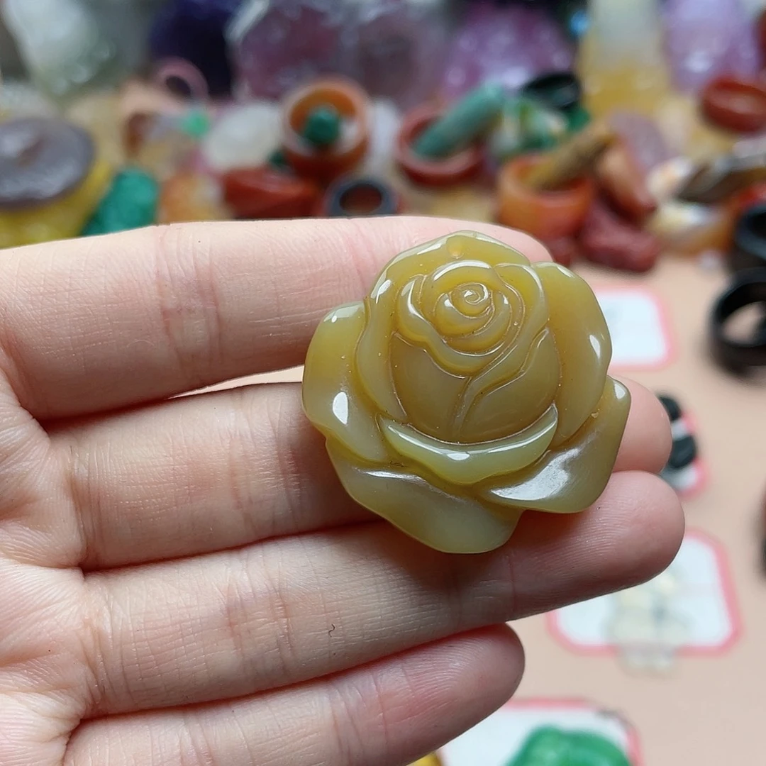 玛瑙/玉髓颈饰合金名****哈