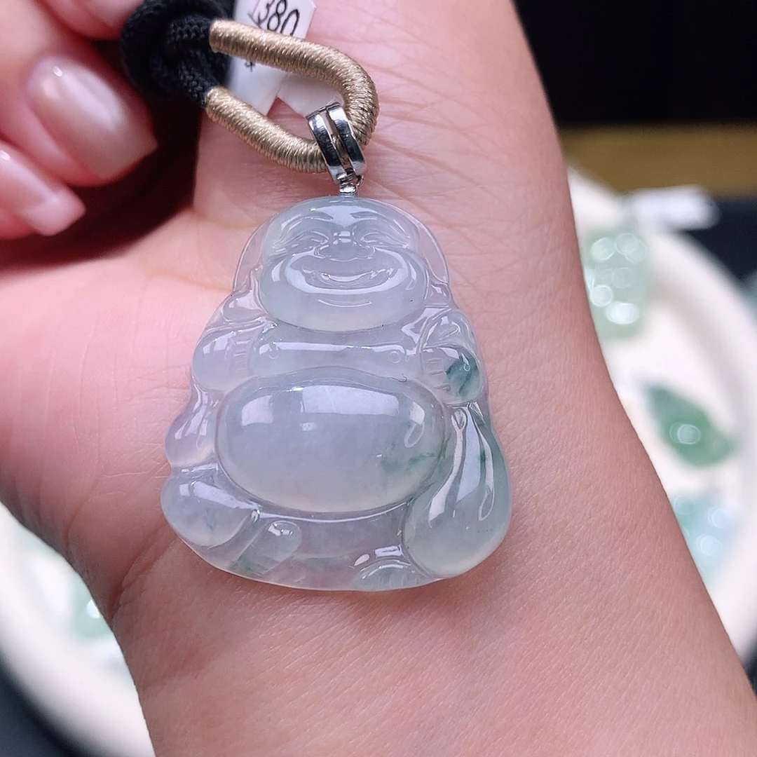 颈饰18K金镶嵌翡翠布袋佛