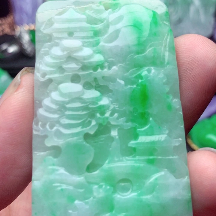 翡翠未镶嵌吊坠(不含链)