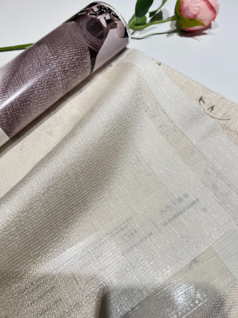 新款提花纱本特色