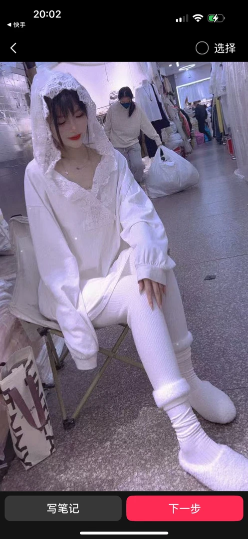 定制款纯棉花边大帽衫打底