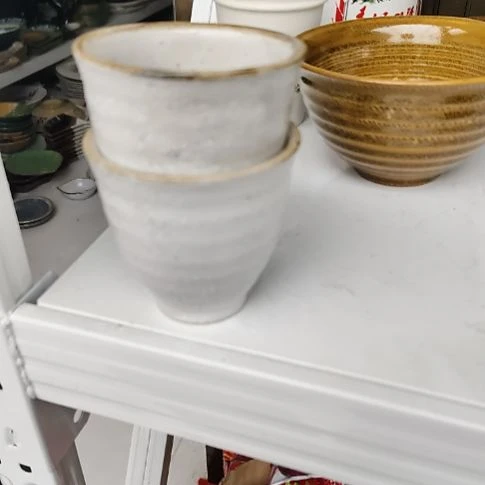 瓷片瓷器，各种摆件，瓷片，有点小瑕疵！