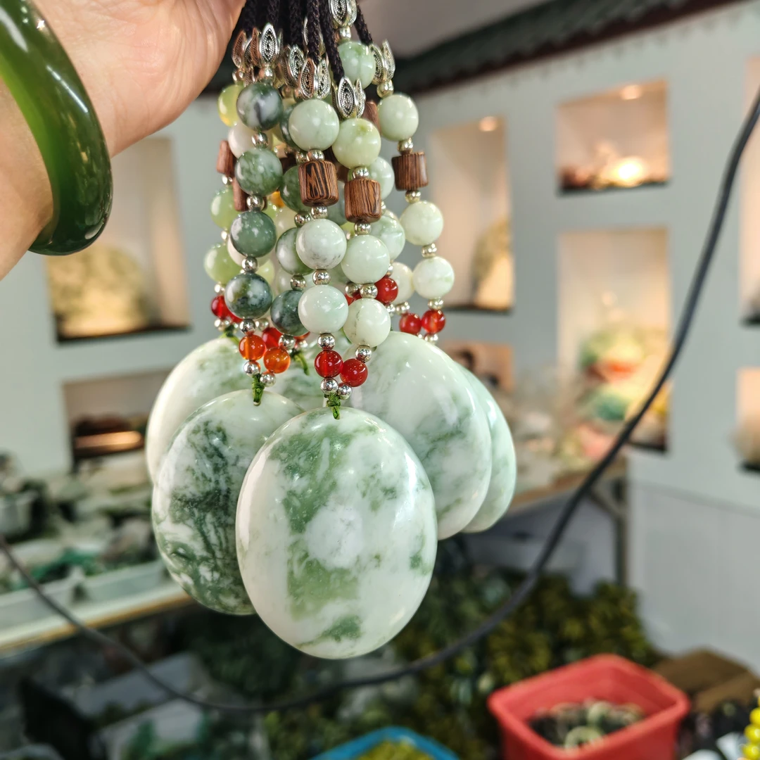 天然岫玉精美老油翠大蛋面（半珠链）