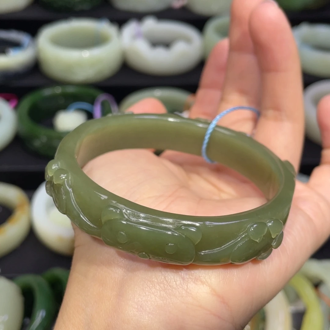 未镶嵌手镯和田玉8