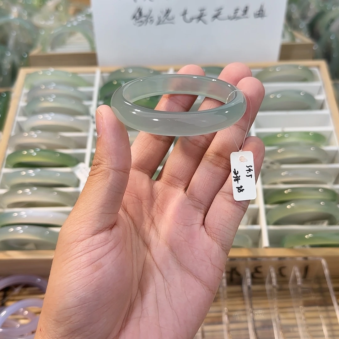 玛瑙/玉髓未镶嵌手镯圈口54.5