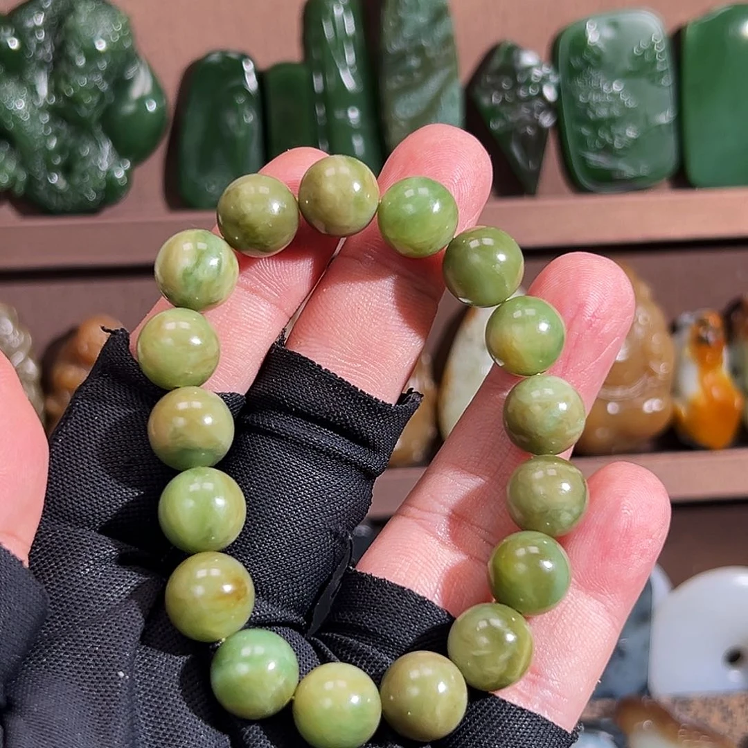 和田玉（碧玉）手串未镶嵌俄碧小花猫