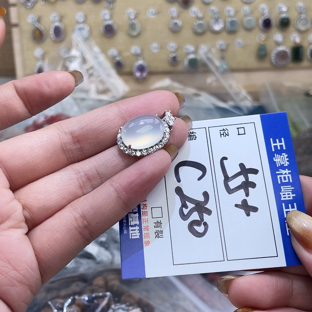 里***美岫玉银S925镶嵌吊坠吊坠