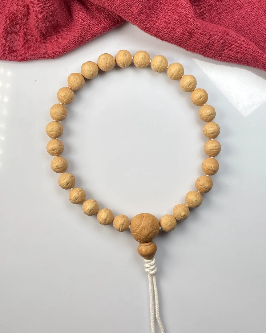 尼泊尔实心籽10mm凤眼菩提手持