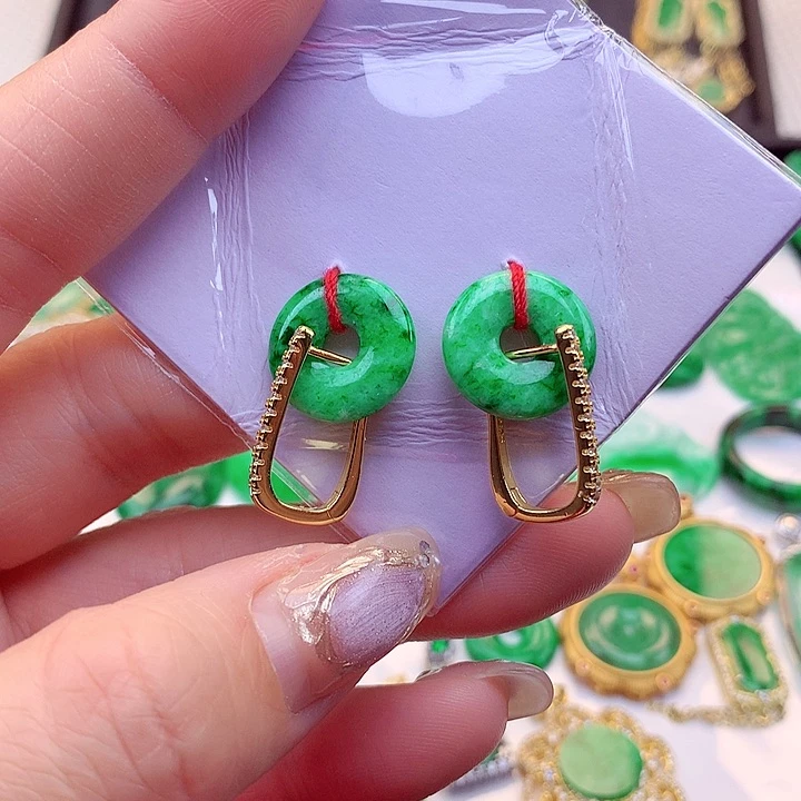 翡翠颈饰银S925镶嵌翡翠