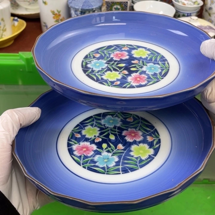 他家瓷器真美…开播了