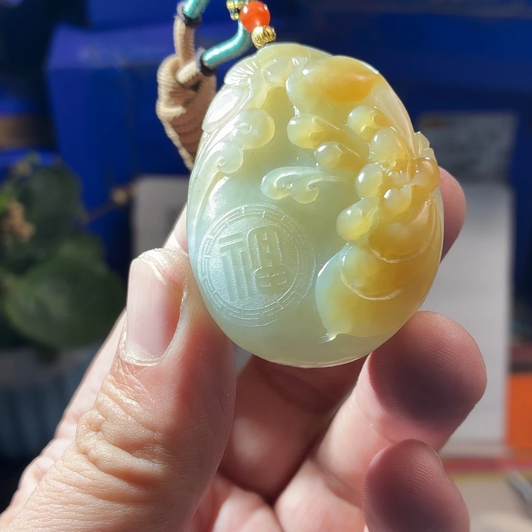 和田玉（糖玉）未镶嵌颈饰