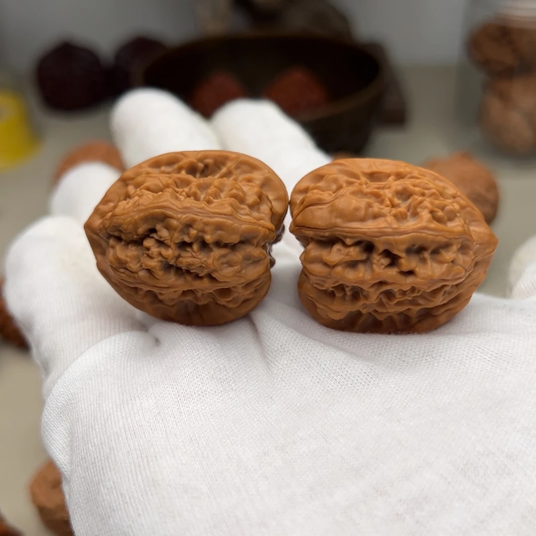 桃核把件A**s承德粗筋马蹄