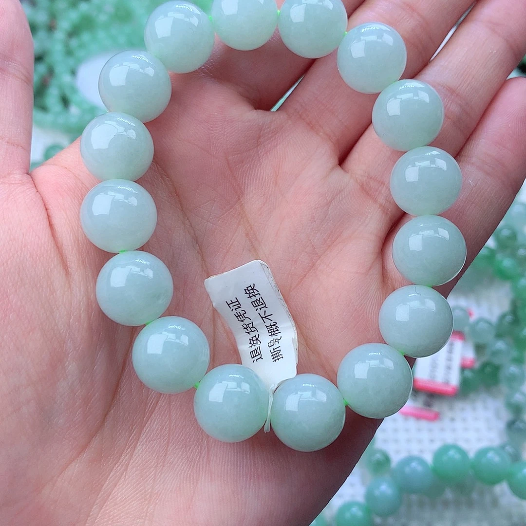 翡翠未镶嵌毛衣链