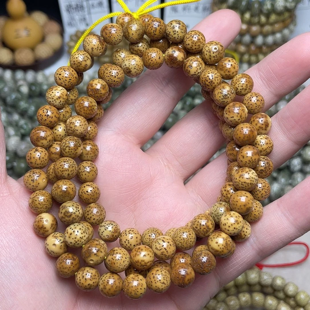 星月菩提吊坠9尺寸，陈籽虎皮，带备籽