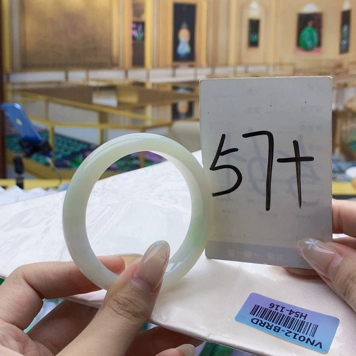 翡翠未镶嵌手镯00……