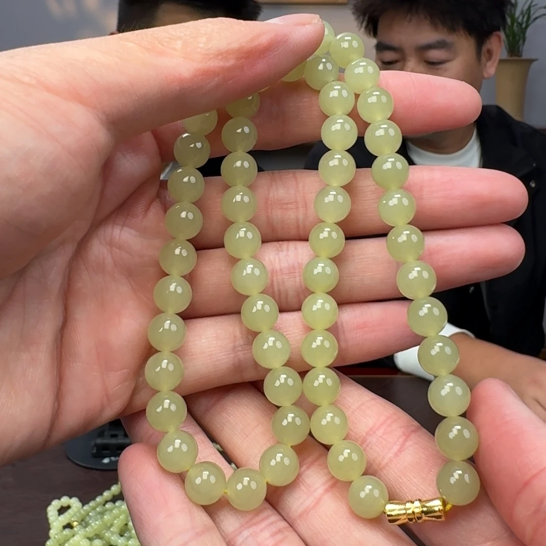 和田玉未镶嵌颈饰927梁哥卡8左右
