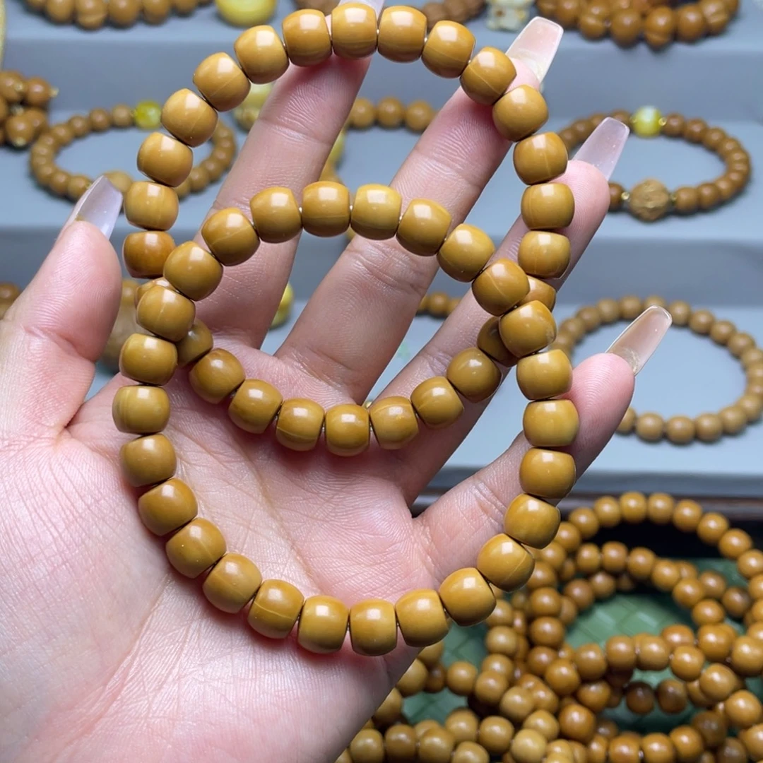 吊坠猴头核桃微瑕直切个别带油点，介意勿拍 福利款不退不换