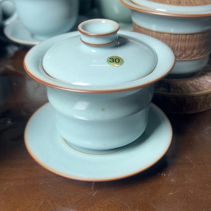 逛****爷30号号卡特啊我咯哦莫的