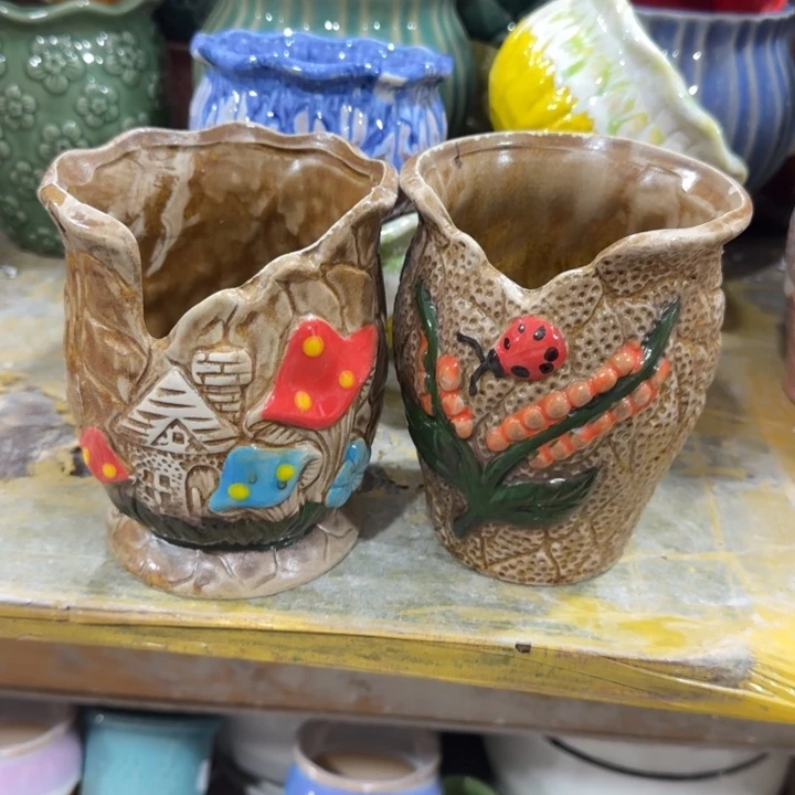 凑9块包邮，有孔，不清楚问客服